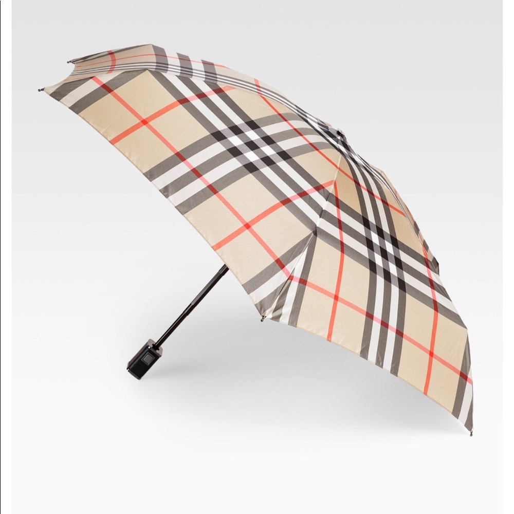 Burberry umbrella gently used